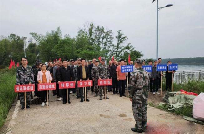 筑牢“安全堤”！常德桃花源開展防汛、地災(zāi)防治緊急避險聯(lián)合演練